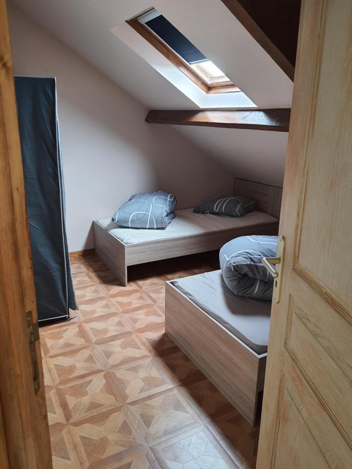 L'Escapade Apartment การอลส์ ภายนอก รูปภาพ